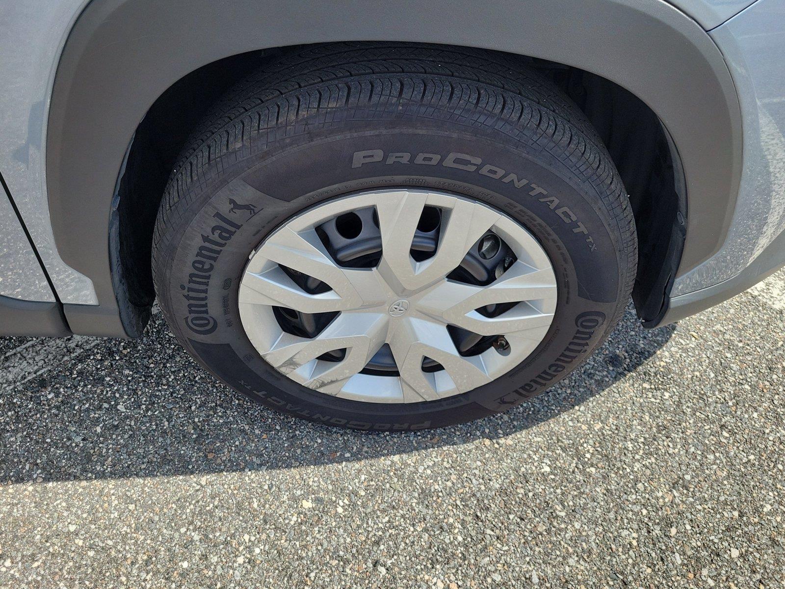 Used 2025 Toyota truck COROLLA CROSS Sedan