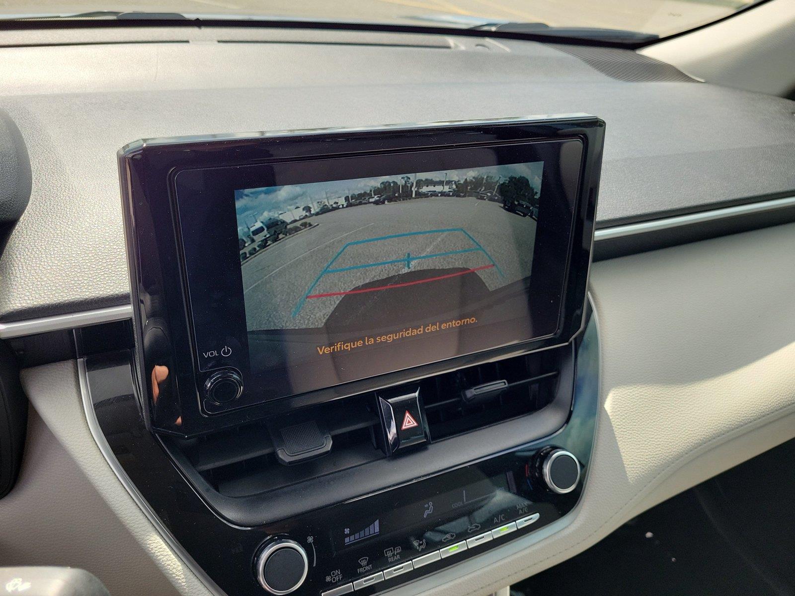 Used 2025 Toyota truck COROLLA CROSS Sedan