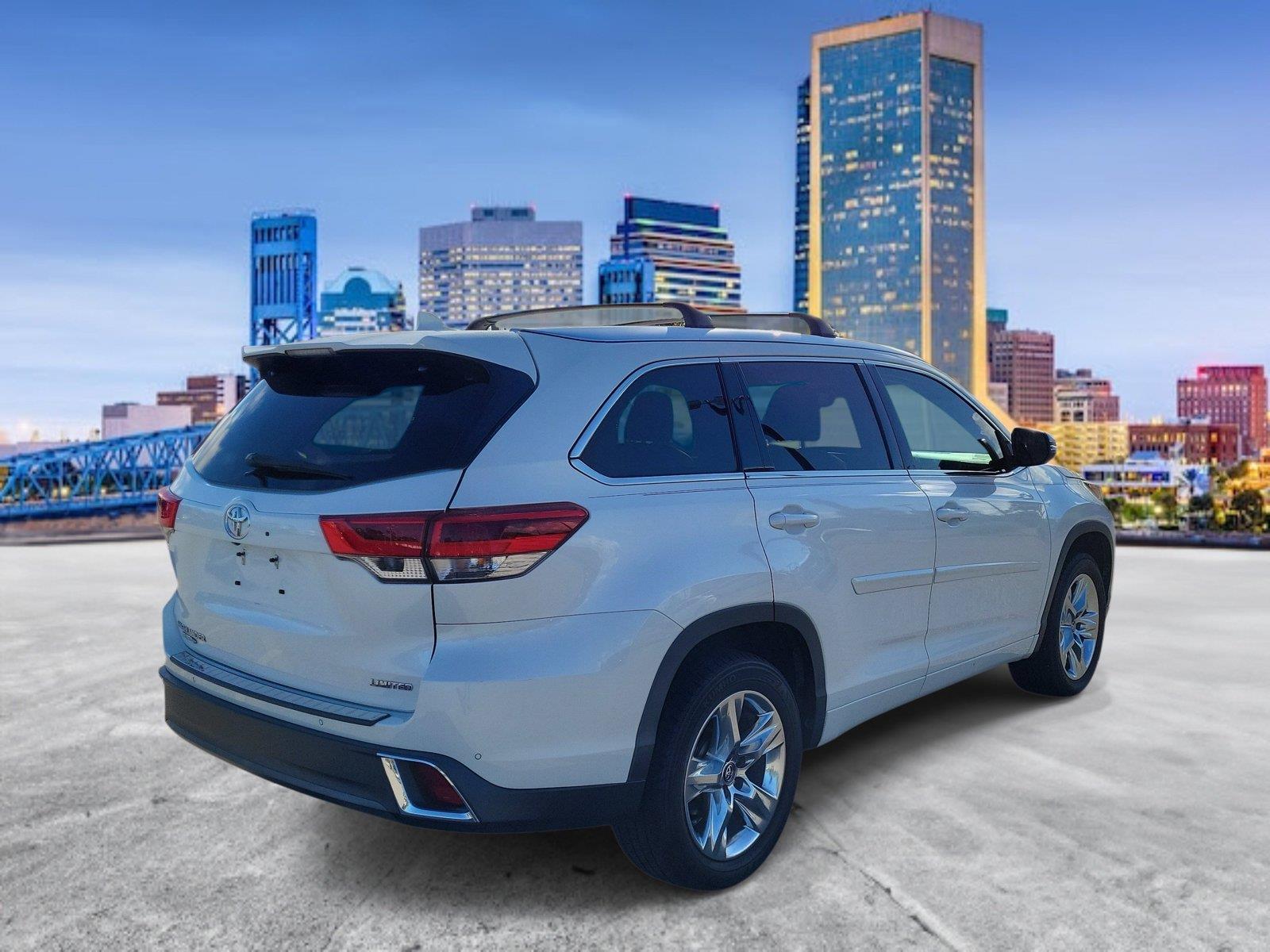 Used 2019 Toyota Highlander SUV