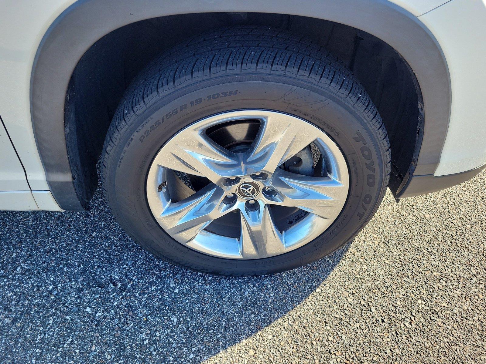 Used 2019 Toyota Highlander SUV