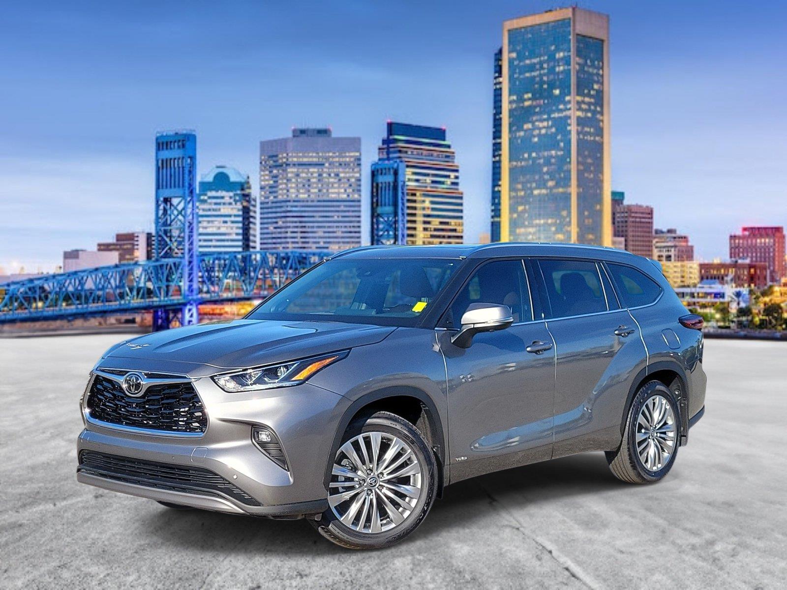  2026 Toyota Highlander Hybrid Platinum AWD   