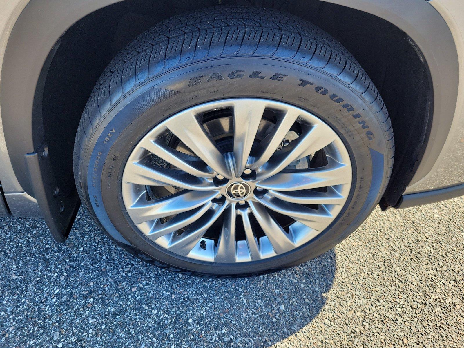 Used 2026 Toyota Highlander SUV
