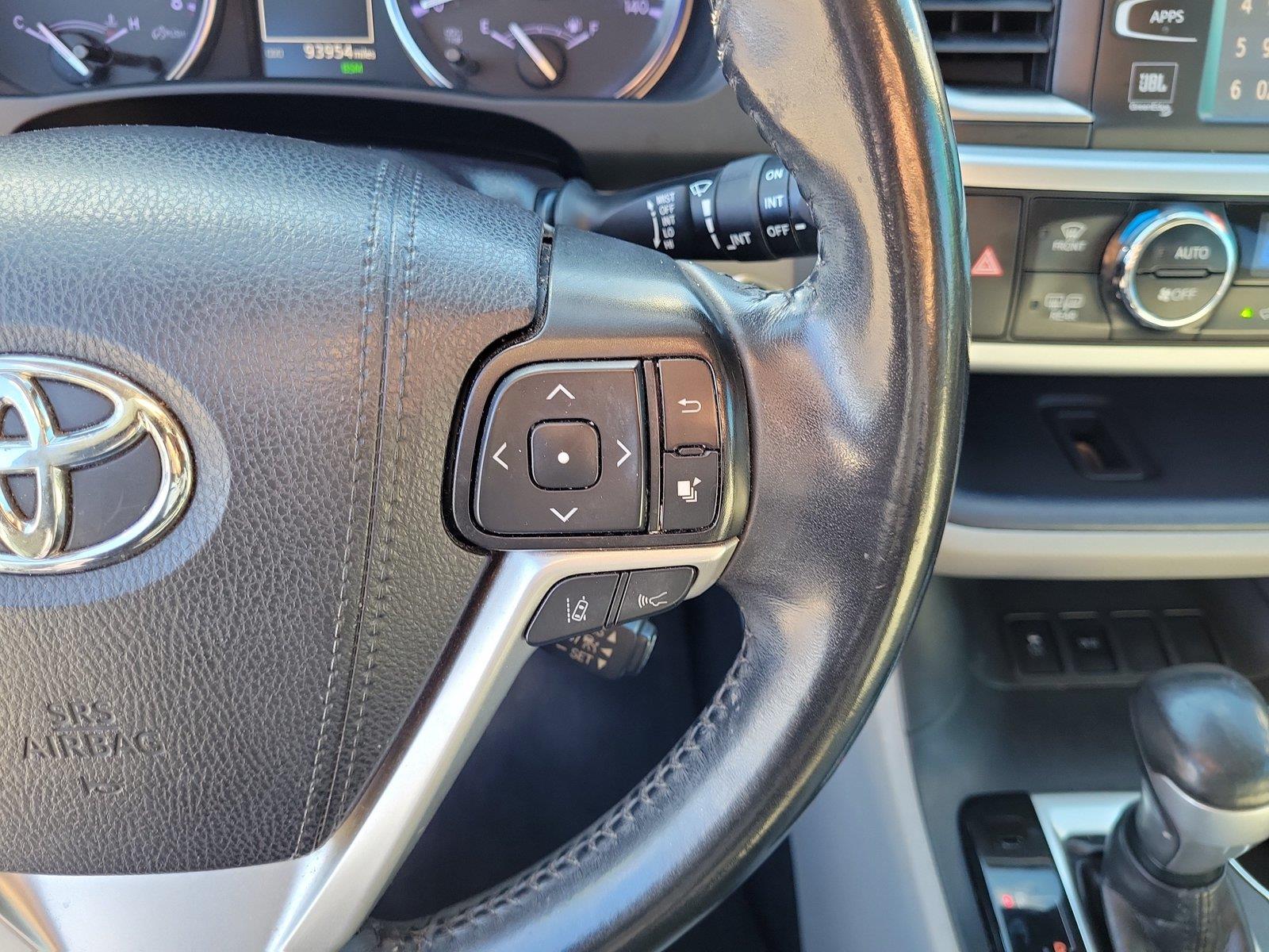 Used 2019 Toyota Highlander SUV