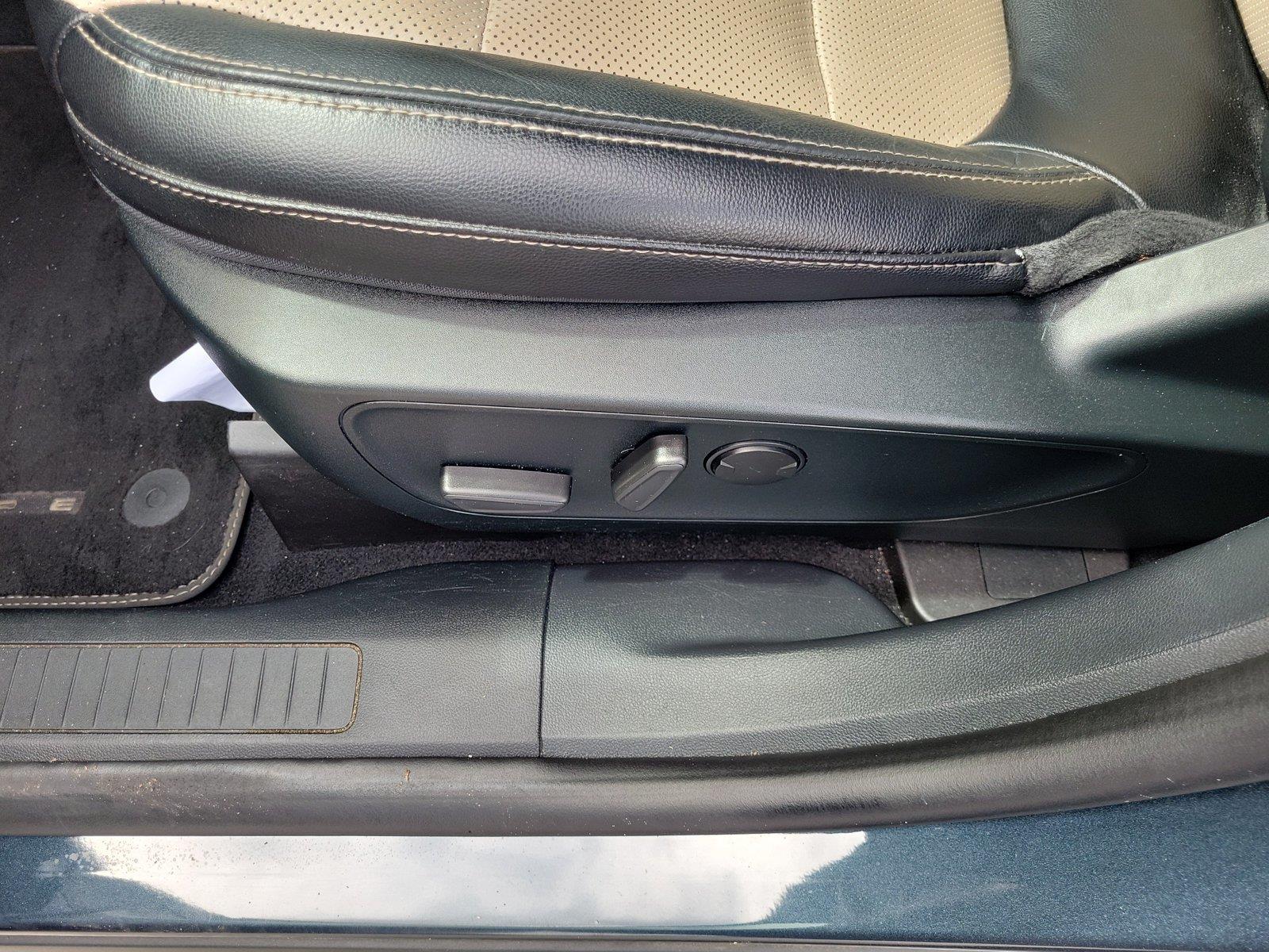 Used 2022 Ford truck ESCAPE Sedan