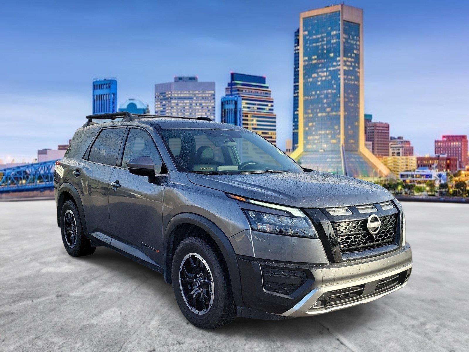 Used 2025 Nissan Pathfinder SUV