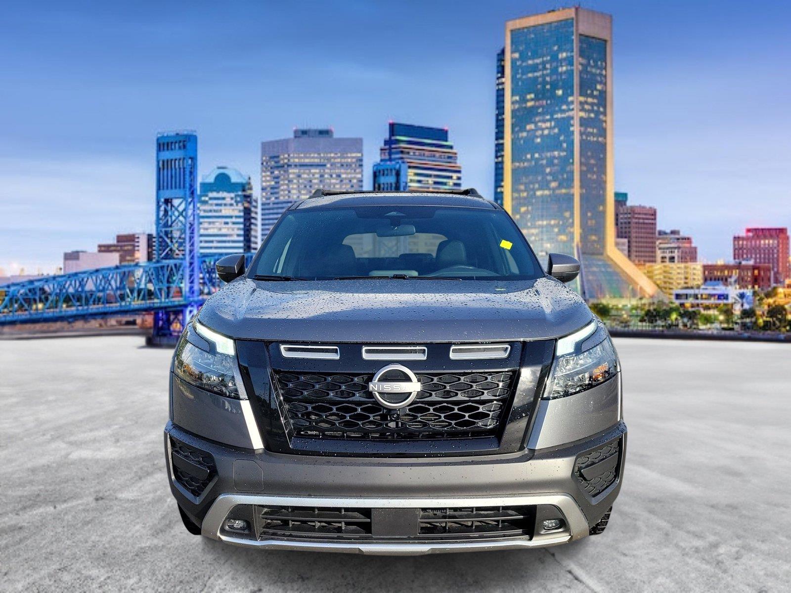Used 2025 Nissan Pathfinder SUV