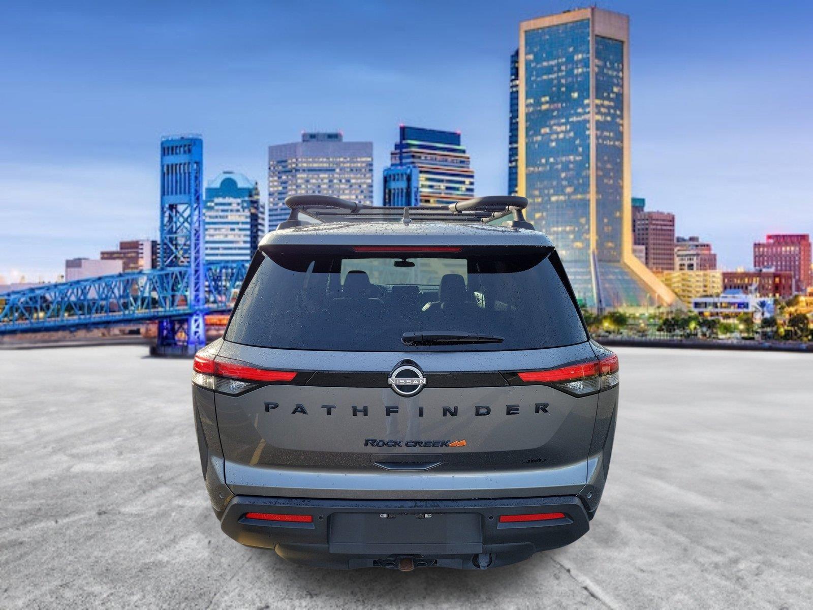 Used 2025 Nissan Pathfinder SUV