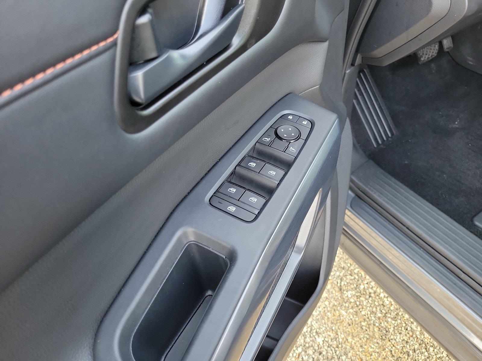 Used 2025 Nissan Pathfinder SUV