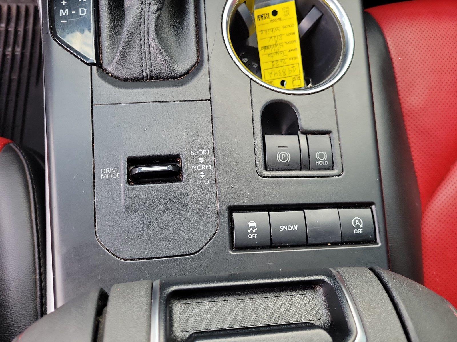 Used 2021 Toyota Highlander SUV