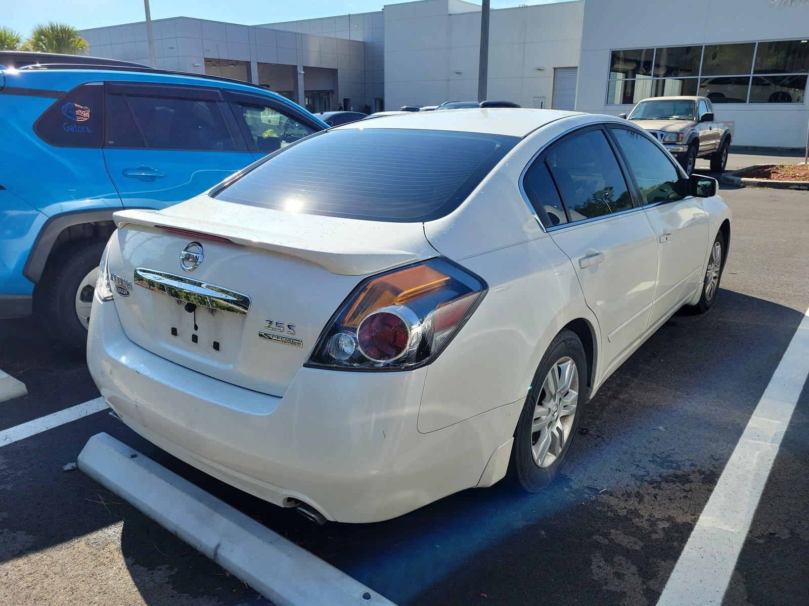 Used 2011 Nissan Altima Sedan