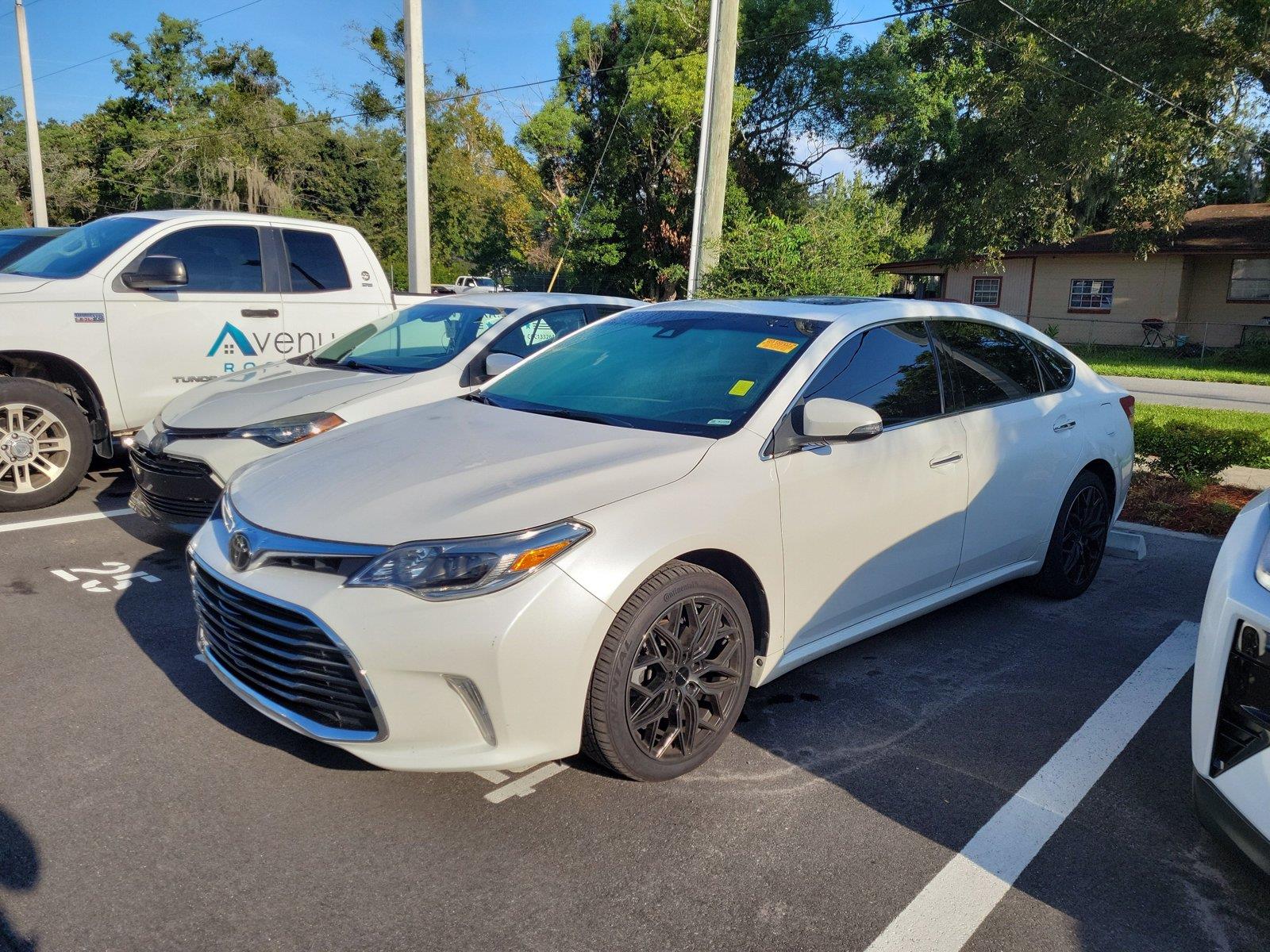 White (Blizzard Pearl) 2016 Toyota Avalon Sedan Front-Wheel Drive Automatic