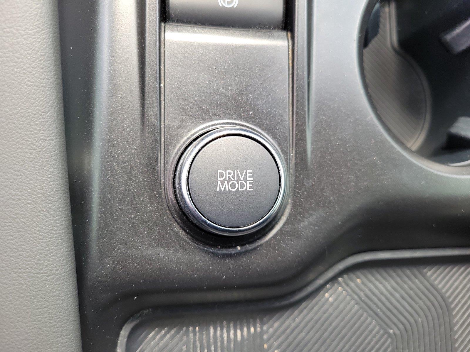 Used 2025 Ford Explorer SUV