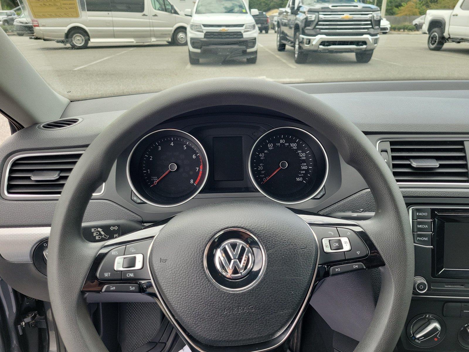 Used 2017 Volkswagen Jetta Sedan