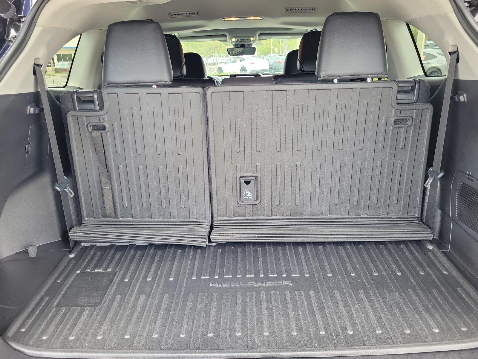 Used 2023 Toyota Highlander SUV