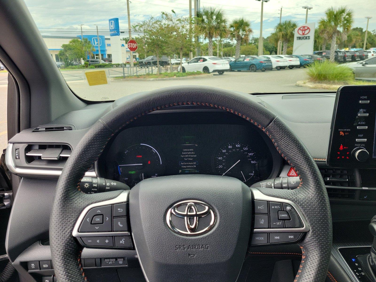 Used 2022 Toyota Sienna Van