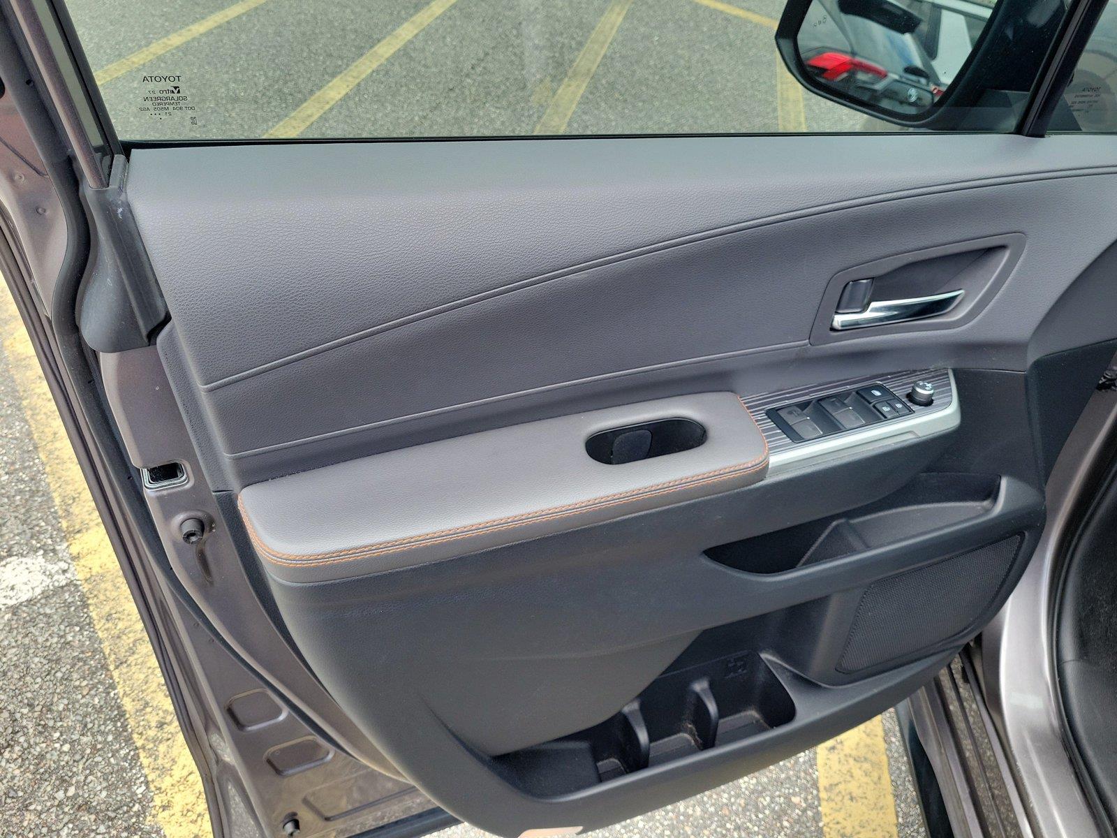 Used 2022 Toyota Sienna Van