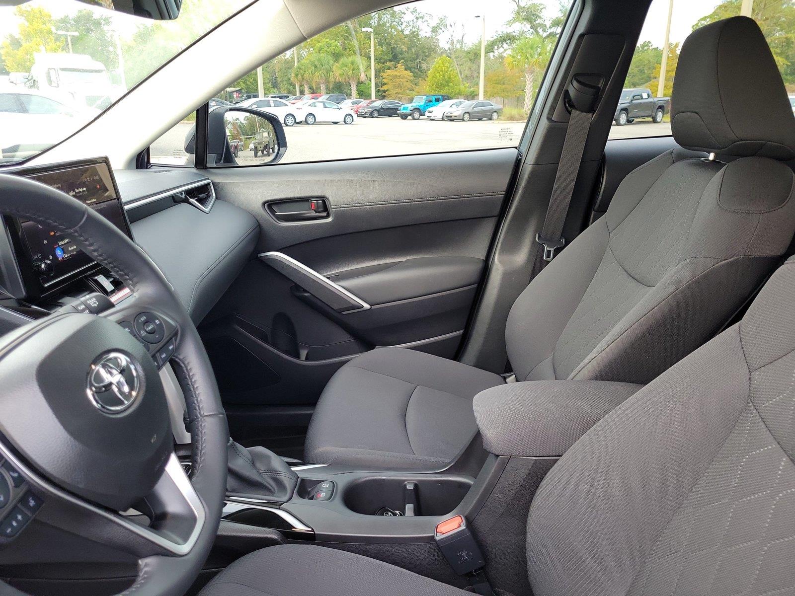 Used 2025 Toyota Corolla Cross SUV