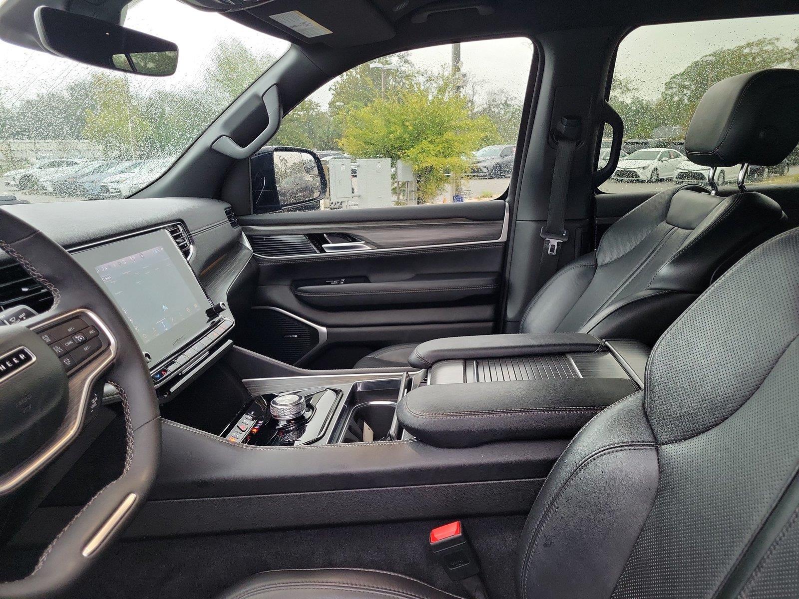 Used 2024 Jeep Wagoneer L SUV
