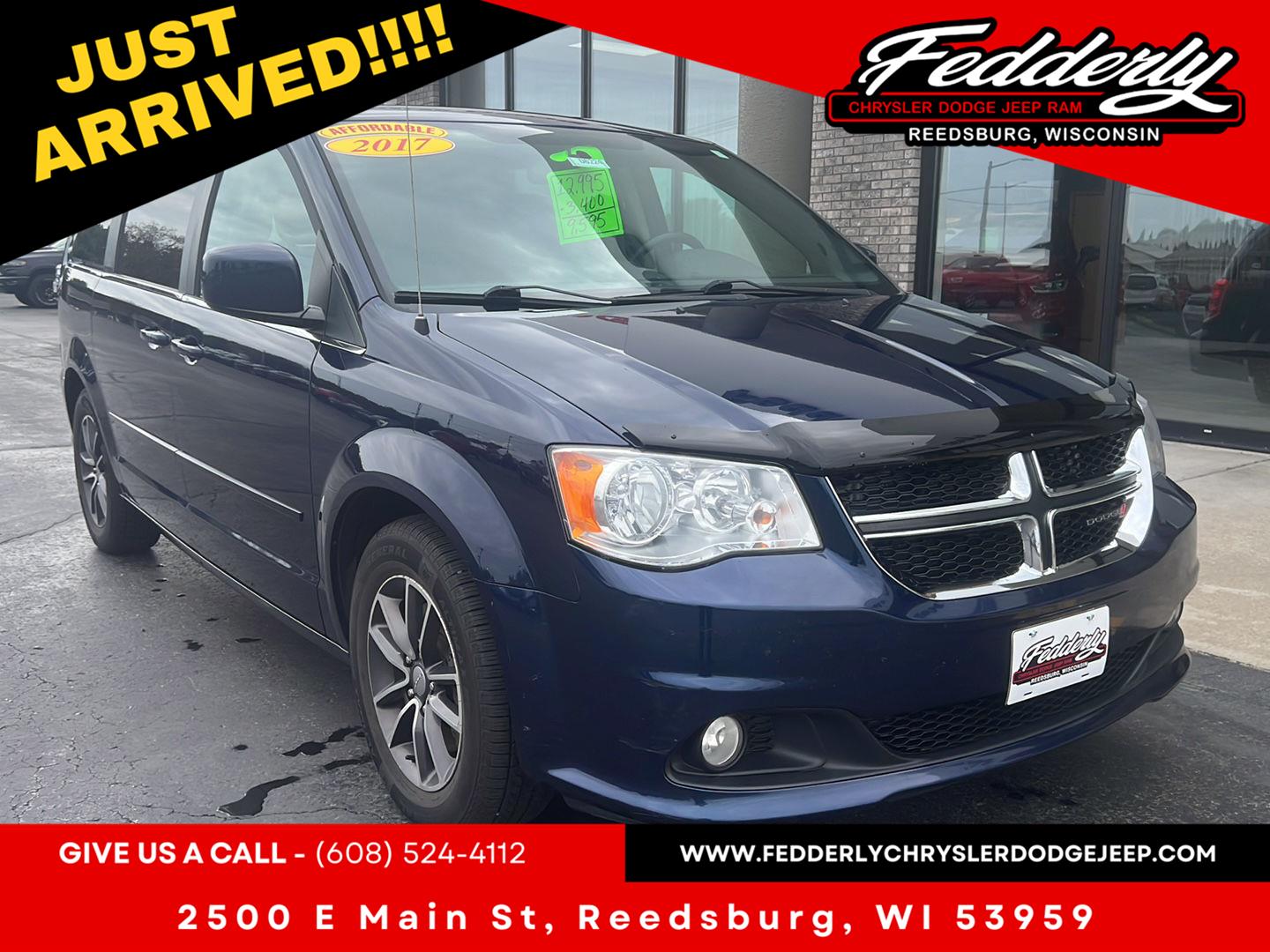 True Blue 2017 Dodge Grand Caravan Minivan Front-Wheel Drive 