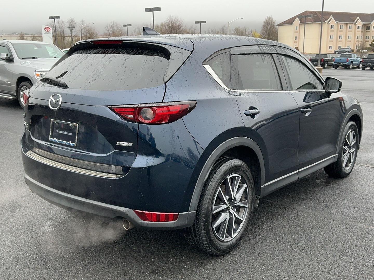 View vehicle photo 2