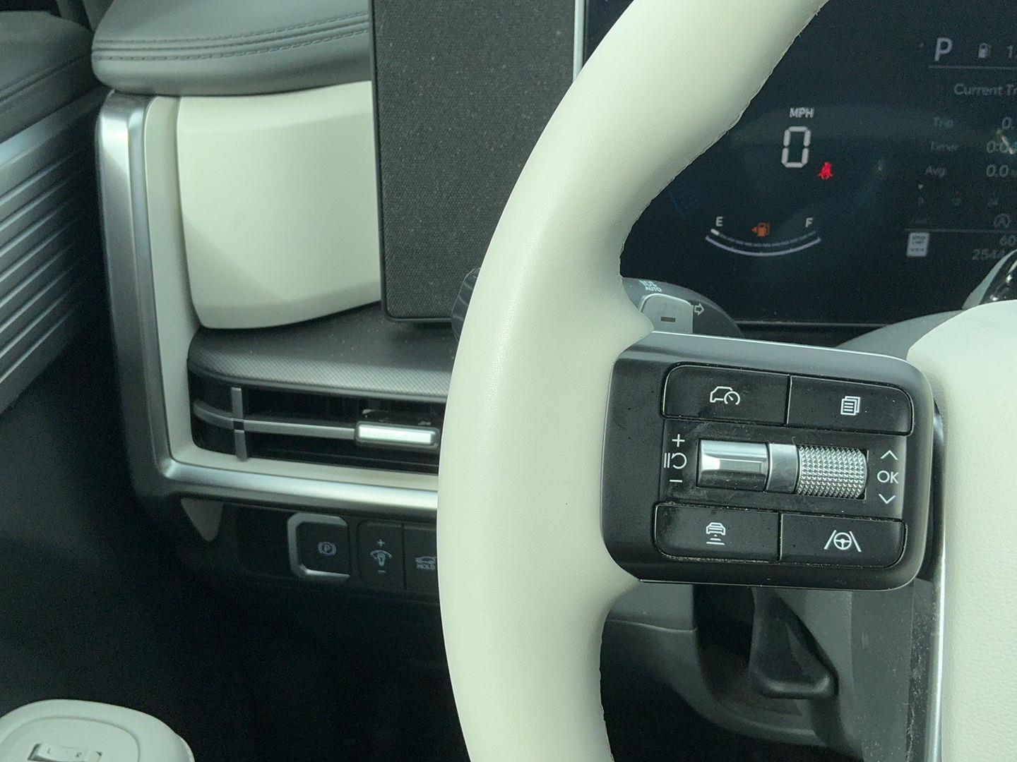 2024 Hyundai Santa Fe SEL - Photo 13