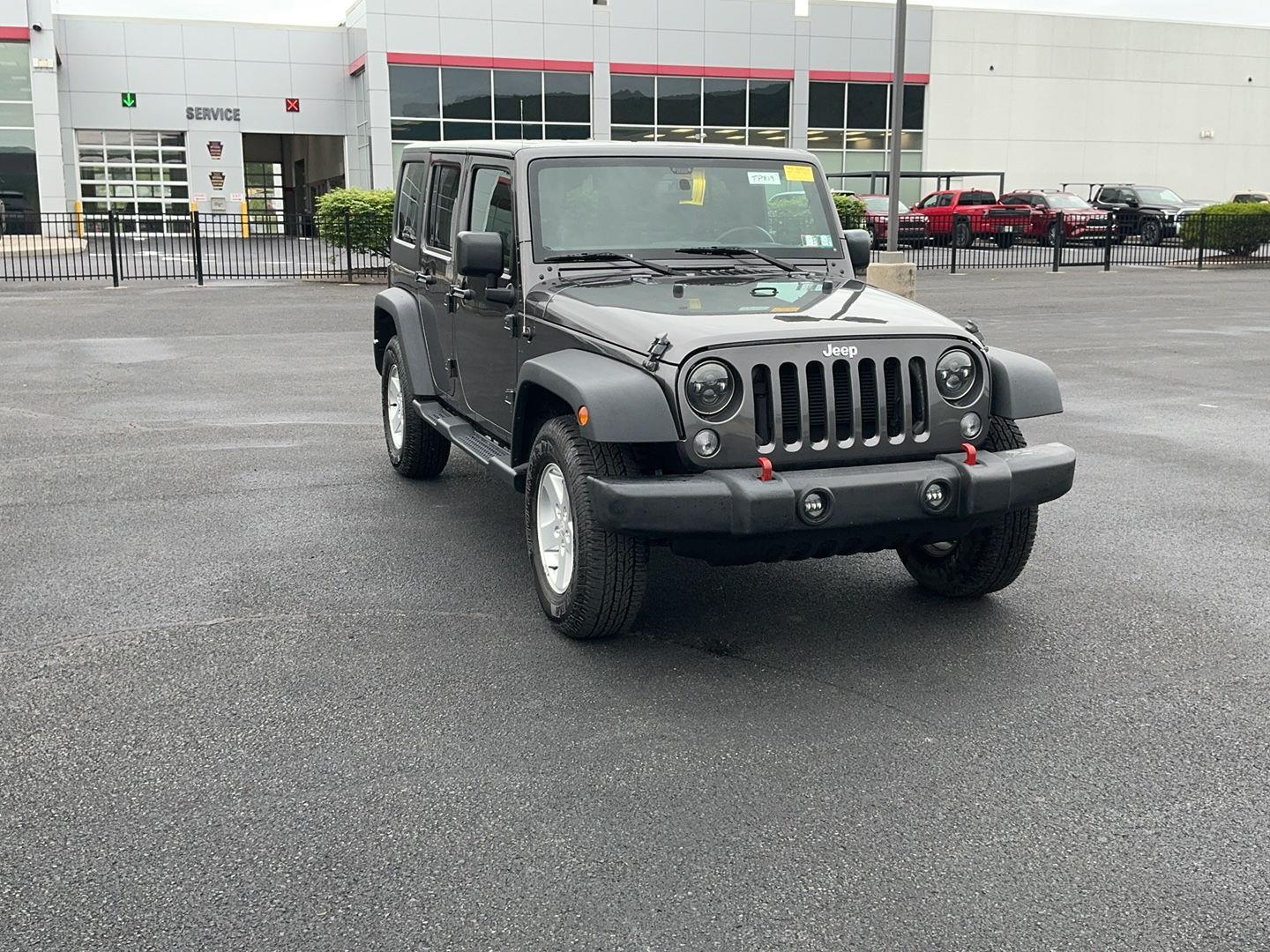 View vehicle photo 3