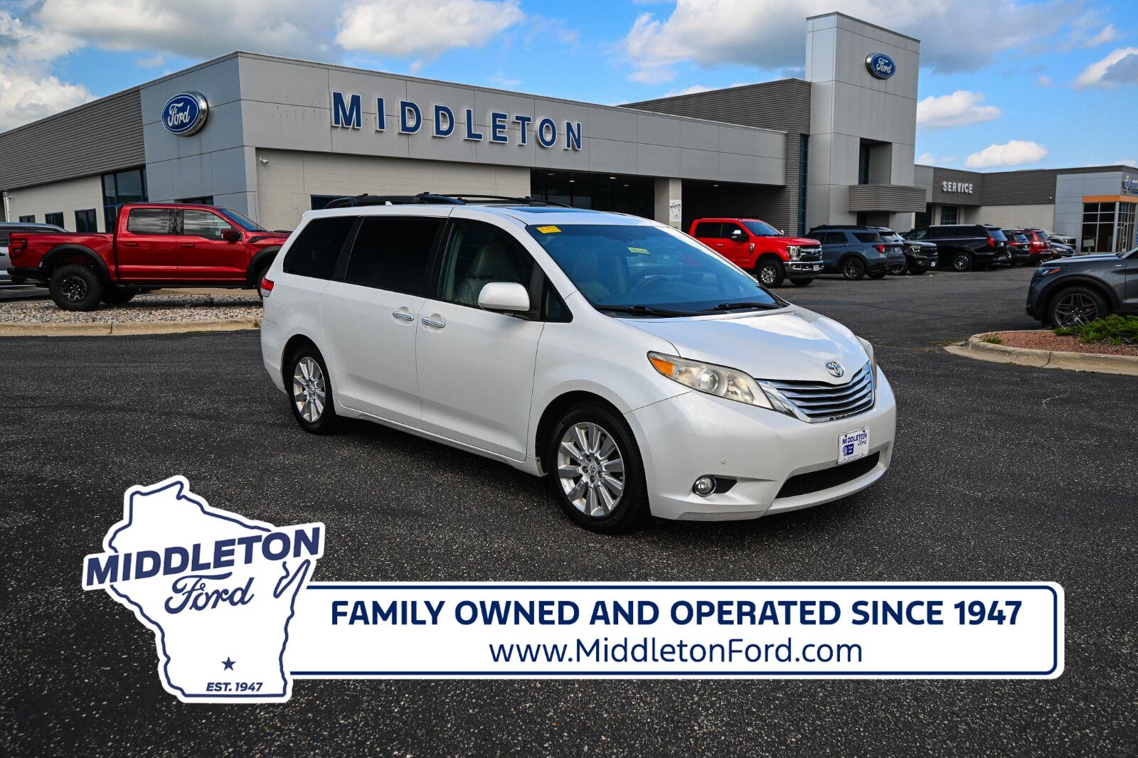 White (Blizzard Pearl) 2011 Toyota Sienna Minivan Front-Wheel Drive 6-Speed Automatic