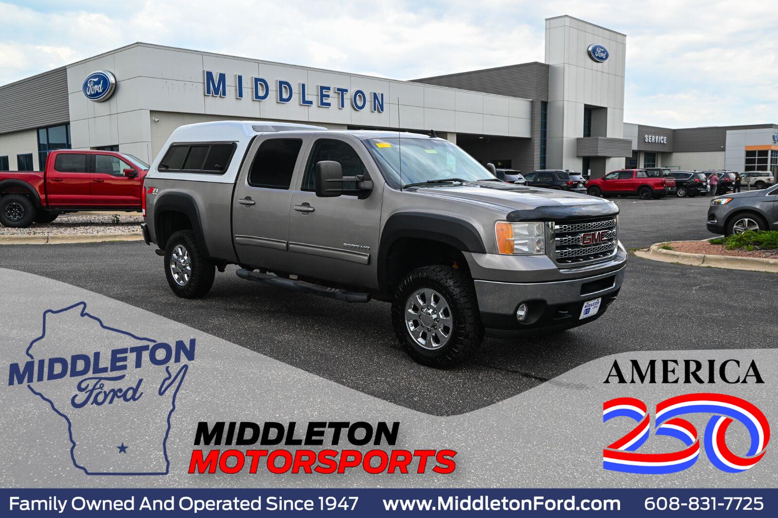  2013 GMC Sierra 2500HD Pickup Truck Four-Wheel Drive 
