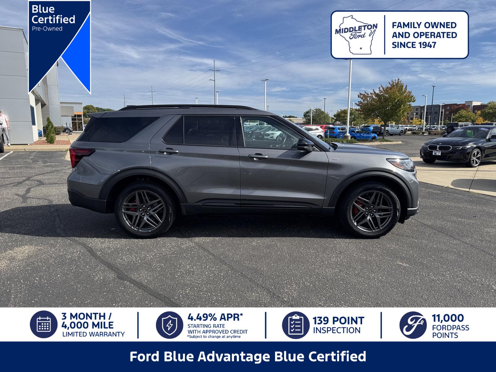 2025 Ford Explorer ST-Line AWD