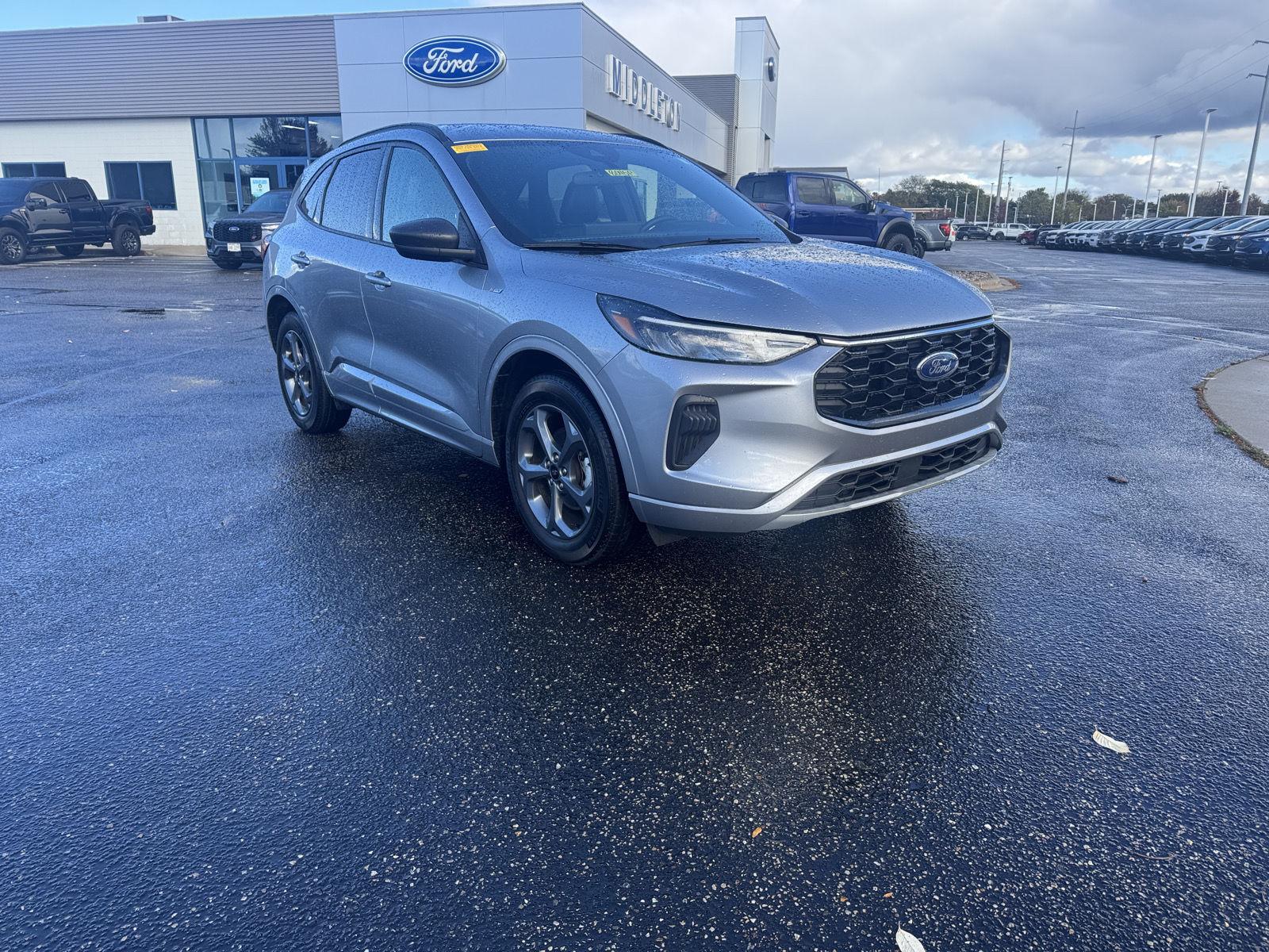 Iconic Silver 2024 Ford Escape SUV / Crossover All-Wheel Drive 8-Speed Automatic
