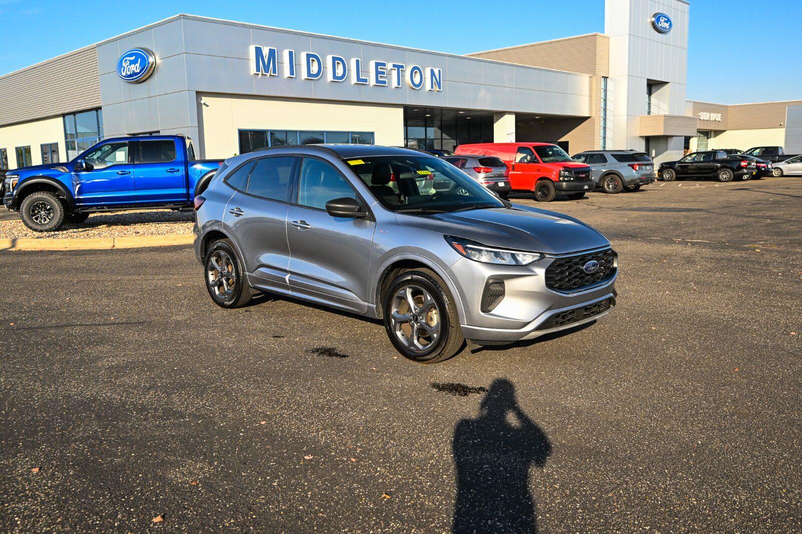 Iconic Silver 2024 Ford Escape SUV / Crossover All-Wheel Drive 8-Speed Automatic
