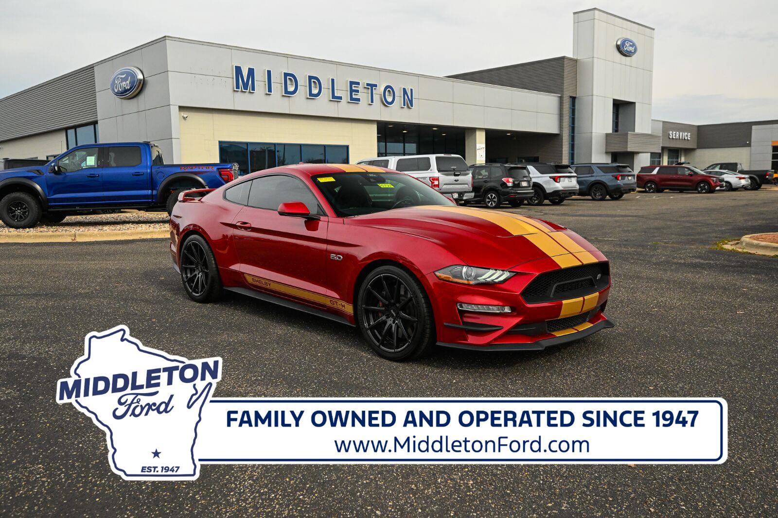 Rapid Red Metallic Tinted Clearcoat 2022 Ford Mustang Coupe Rear-Wheel Drive Automatic