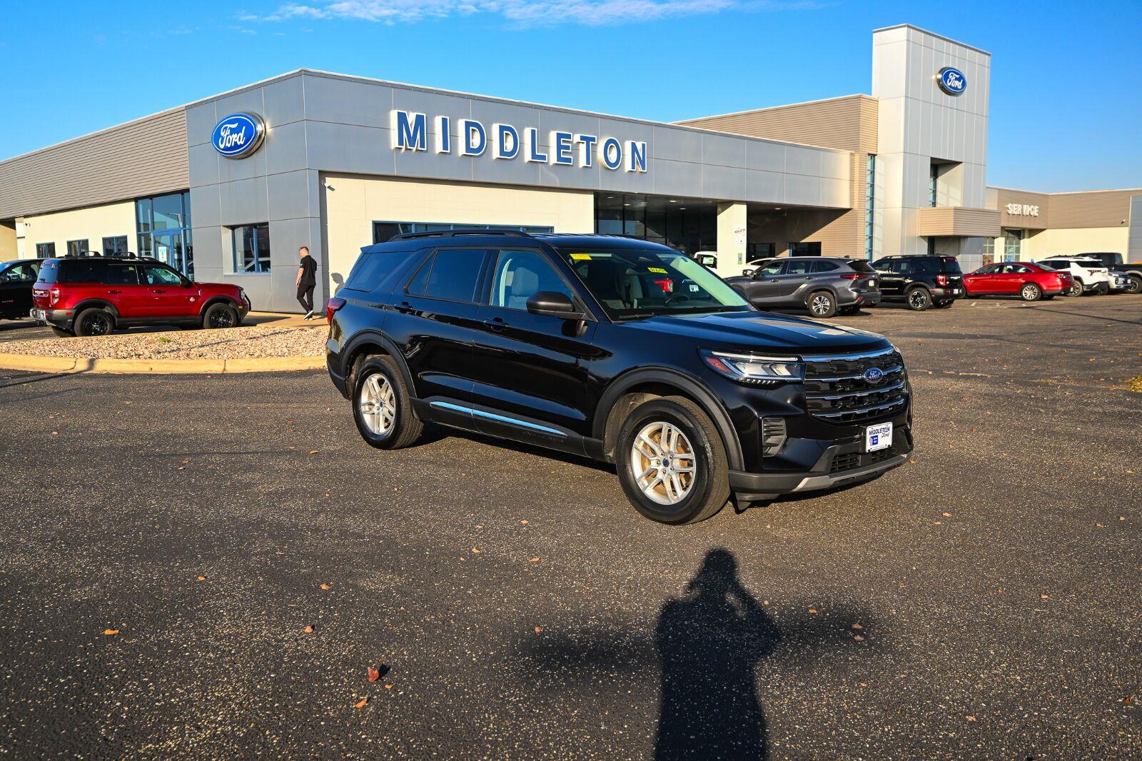 2025 Ford Explorer Active AWD