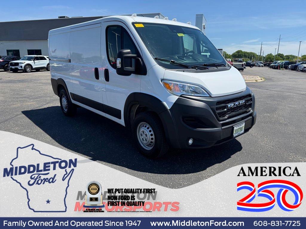  2025 RAM ProMaster 2500 Tradesman 136 Low Roof Cargo Van FWD   