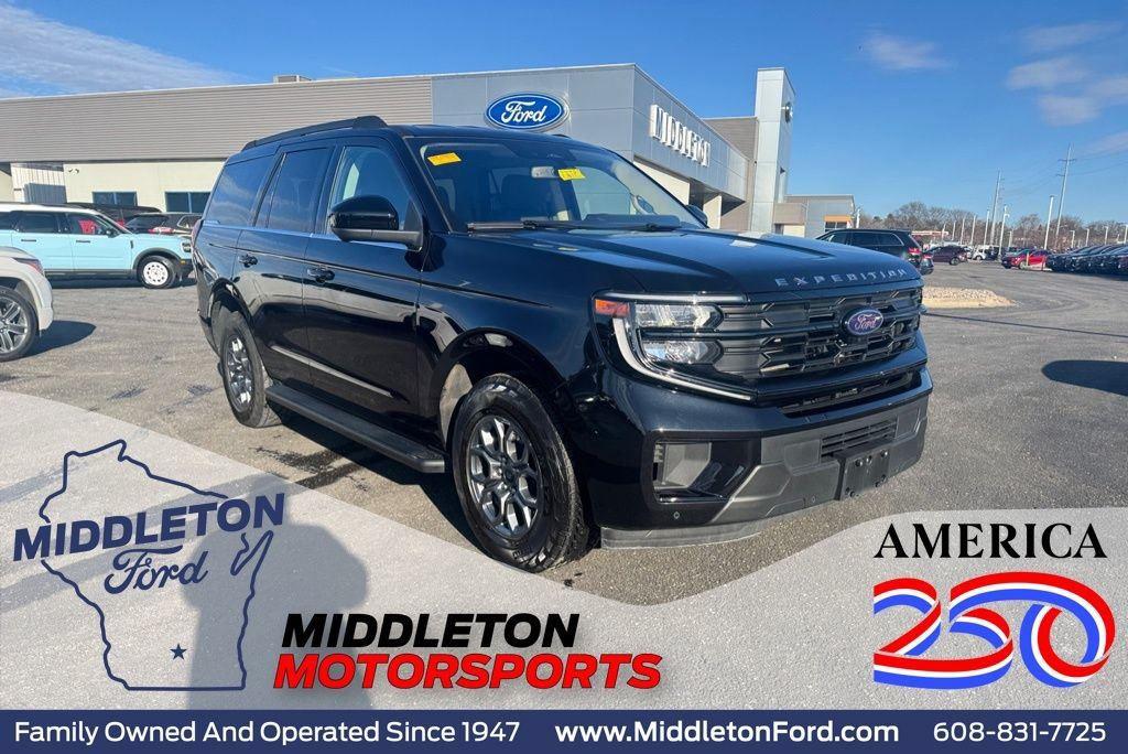 Agate Black 2025 Ford Expedition SUV / Crossover Four-Wheel Drive Automatic