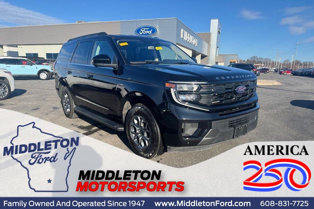 Agate Black 2025 Ford Expedition SUV / Crossover Four-Wheel Drive Automatic