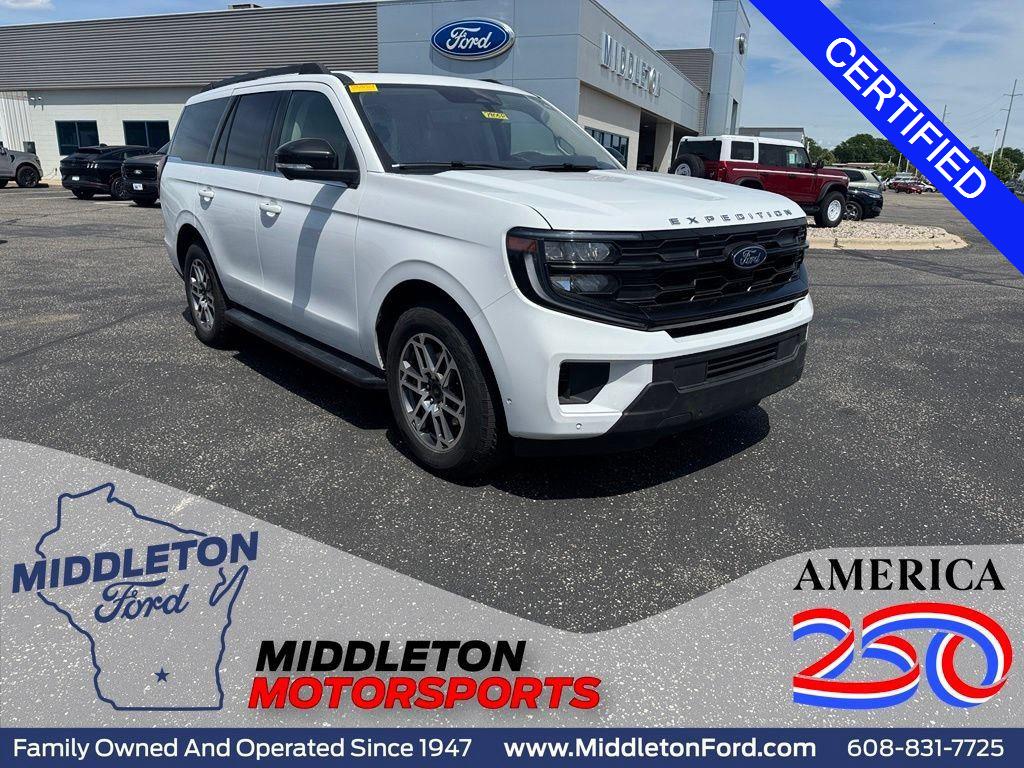 Oxford White 2025 Ford Expedition SUV / Crossover Four-Wheel Drive Automatic