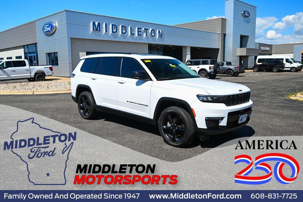 Bright White Clearcoat 2022 Jeep Grand Cherokee L SUV / Crossover Four-Wheel Drive 8-Speed Automatic
