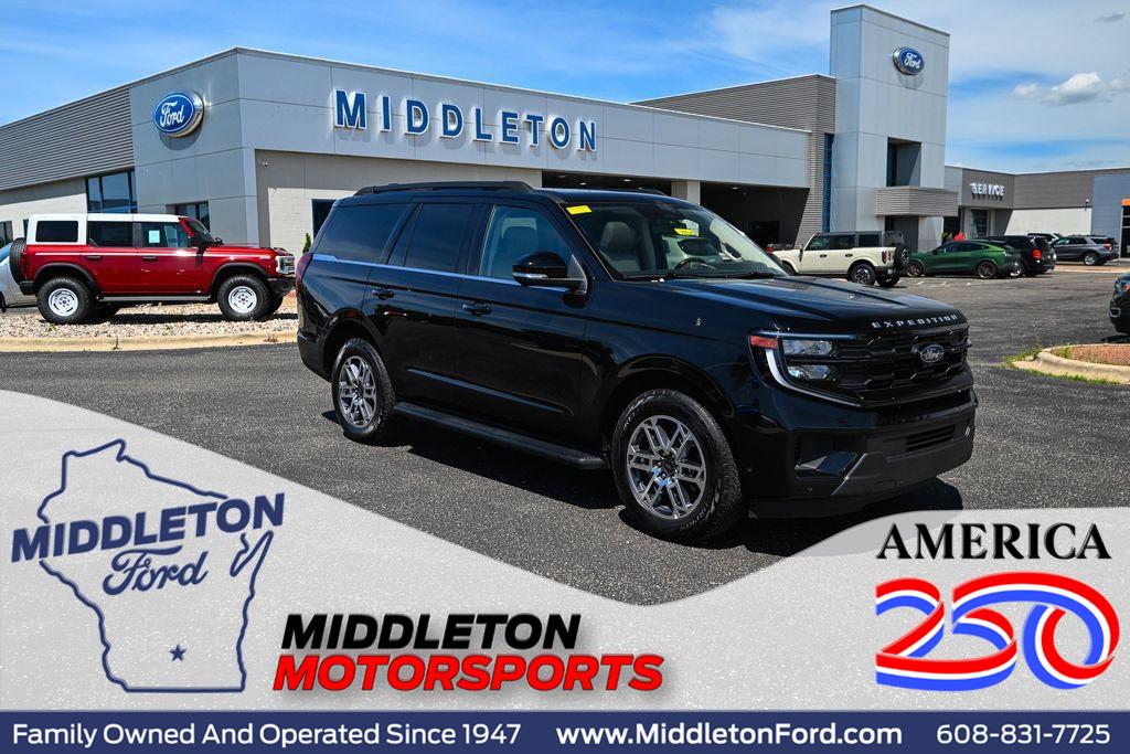 Agate Black 2025 Ford Expedition SUV / Crossover Four-Wheel Drive Automatic