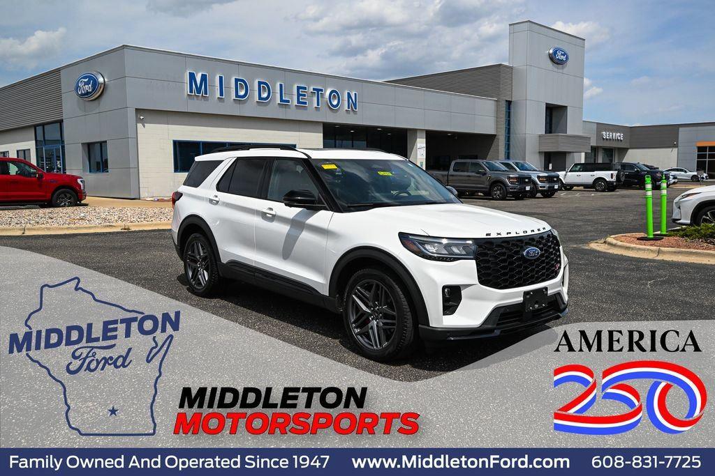 2025 Ford Explorer ST AWD