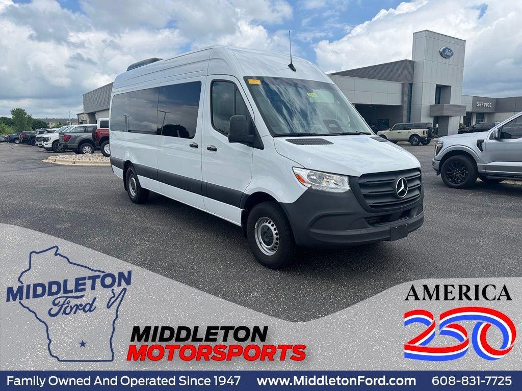 2025 Mercedes-Benz Sprinter 2500 170 High Roof Passenger Van RWD   