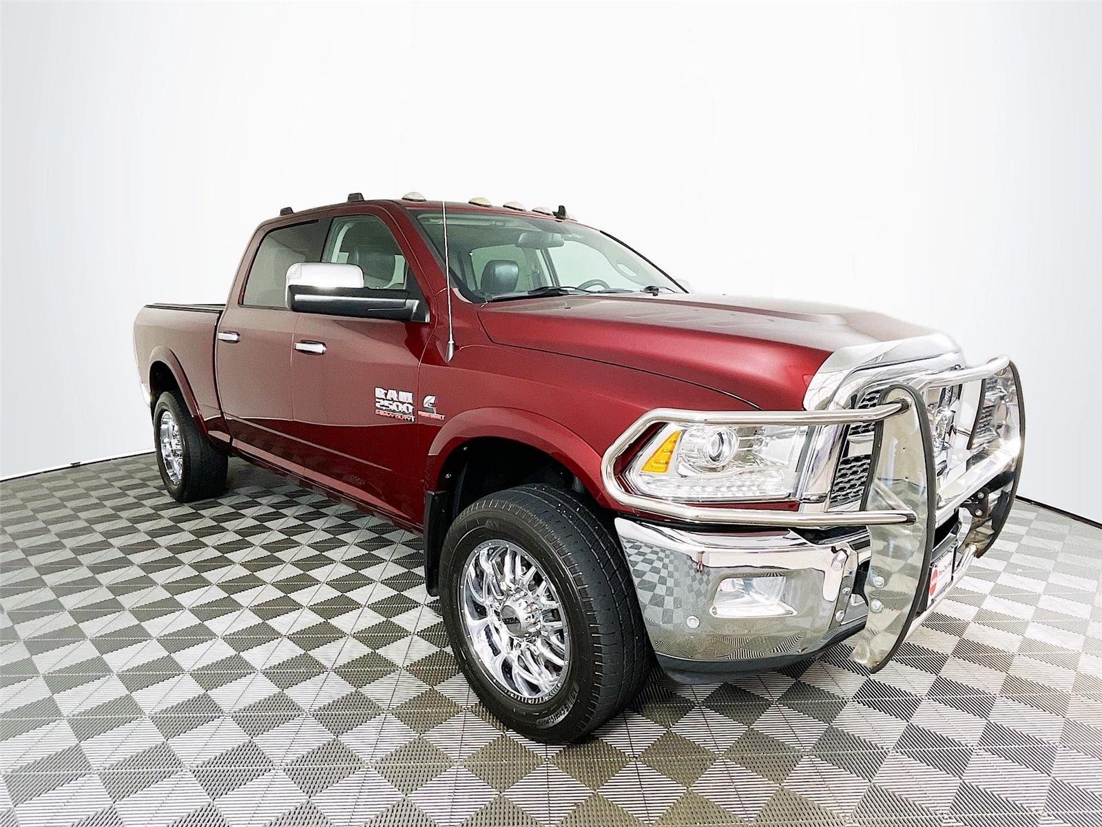 Delmonico Red Pearlcoat 2018 RAM 2500 Laramie Crew Cab 4WD Pickup Truck Four-Wheel Drive 6-Speed Automatic