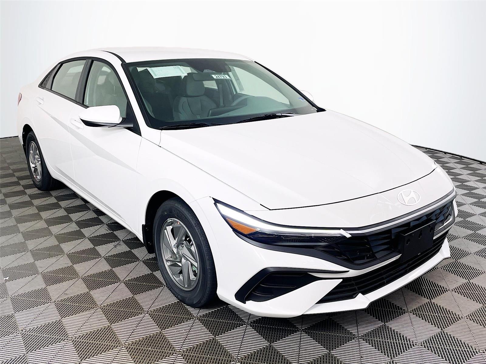 Serenity White 2026 Hyundai Elantra Sedan Front-Wheel Drive Continuously Variable Transmission