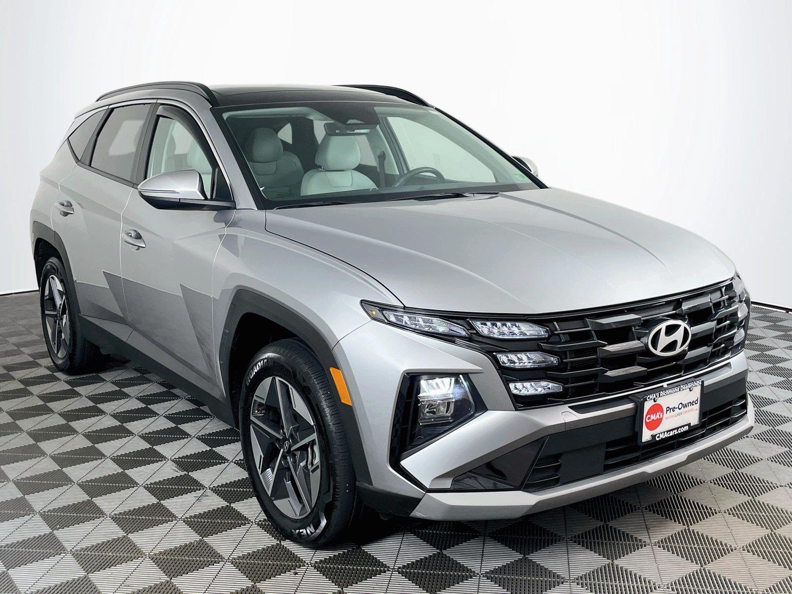 Shimmering Silver 2025 Hyundai Tucson Hybrid SUV / Crossover All-Wheel Drive Automatic