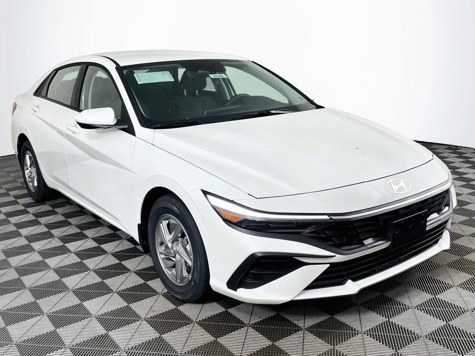 Serenity White 2026 Hyundai Elantra Sedan Front-Wheel Drive Continuously Variable Transmission
