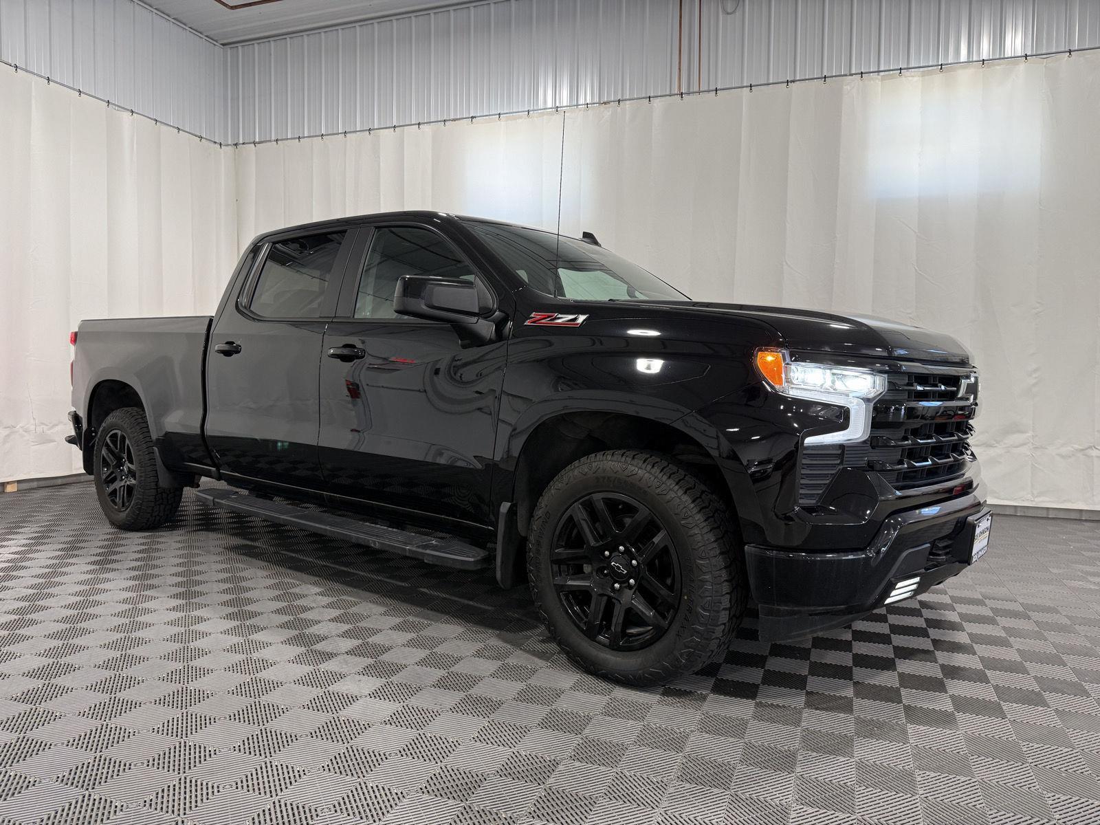 Black 2024 Chevrolet Silverado 1500 Pickup Truck Four-Wheel Drive 8-Speed Automatic