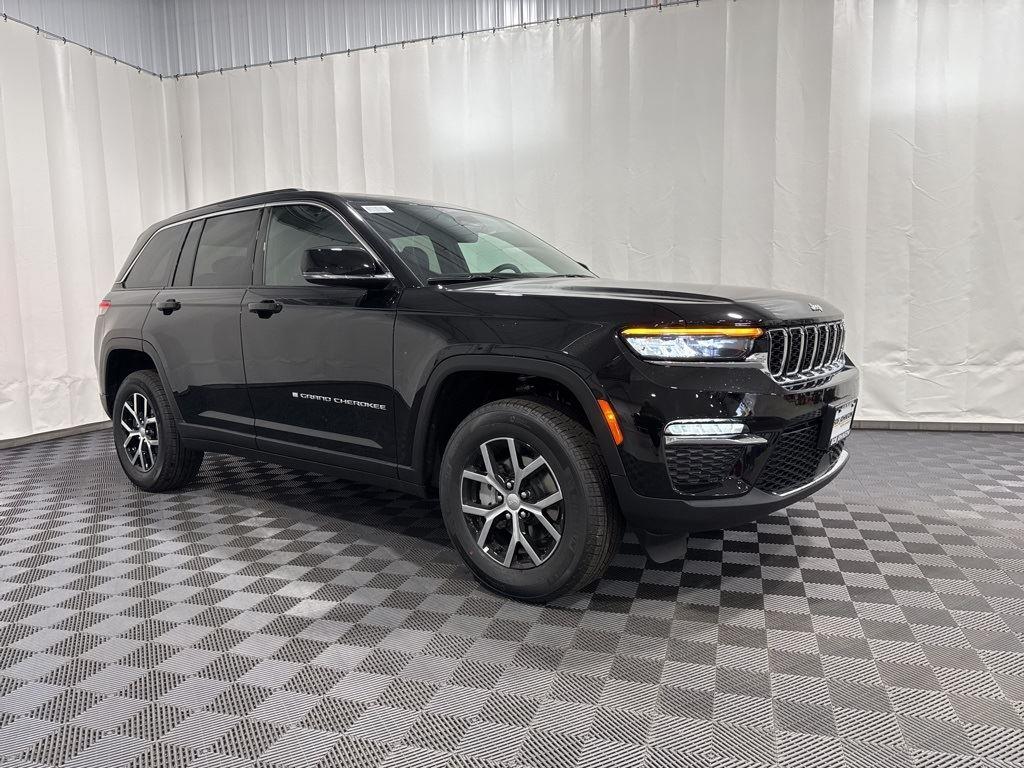 2025 Jeep Grand Cherokee Limited's photo