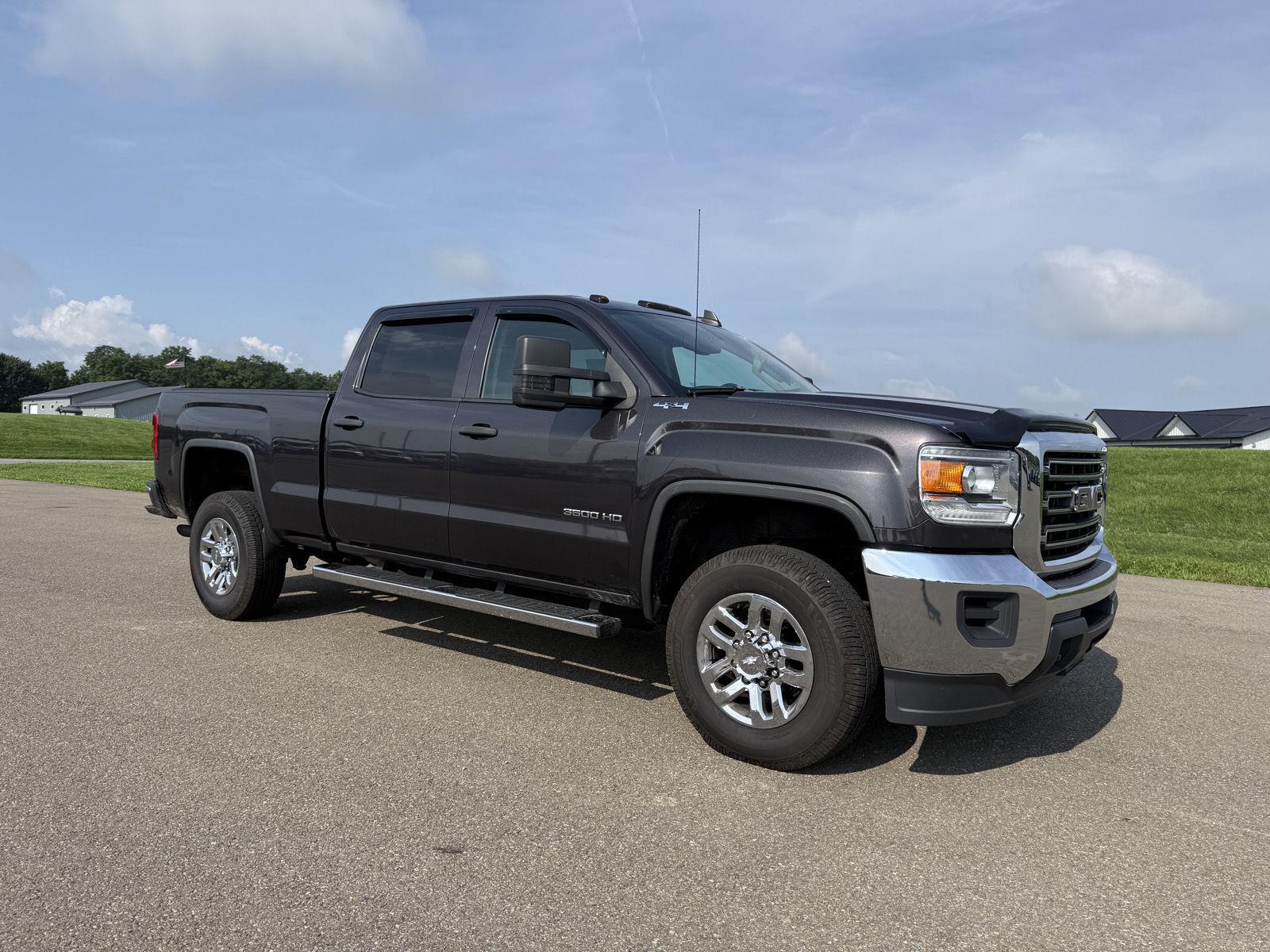 2016 GMC Sierra 3500HD Base Crew Cab 4WD