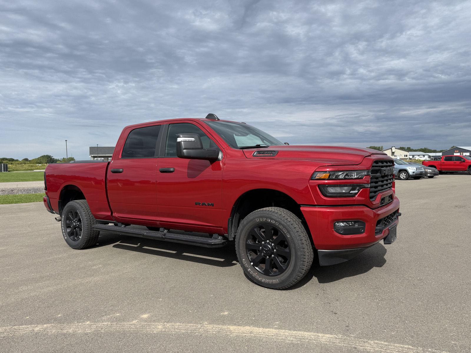 Molten Red Pearlcoat 2026 RAM 2500 Pickup Truck Four-Wheel Drive 8-Speed Automatic