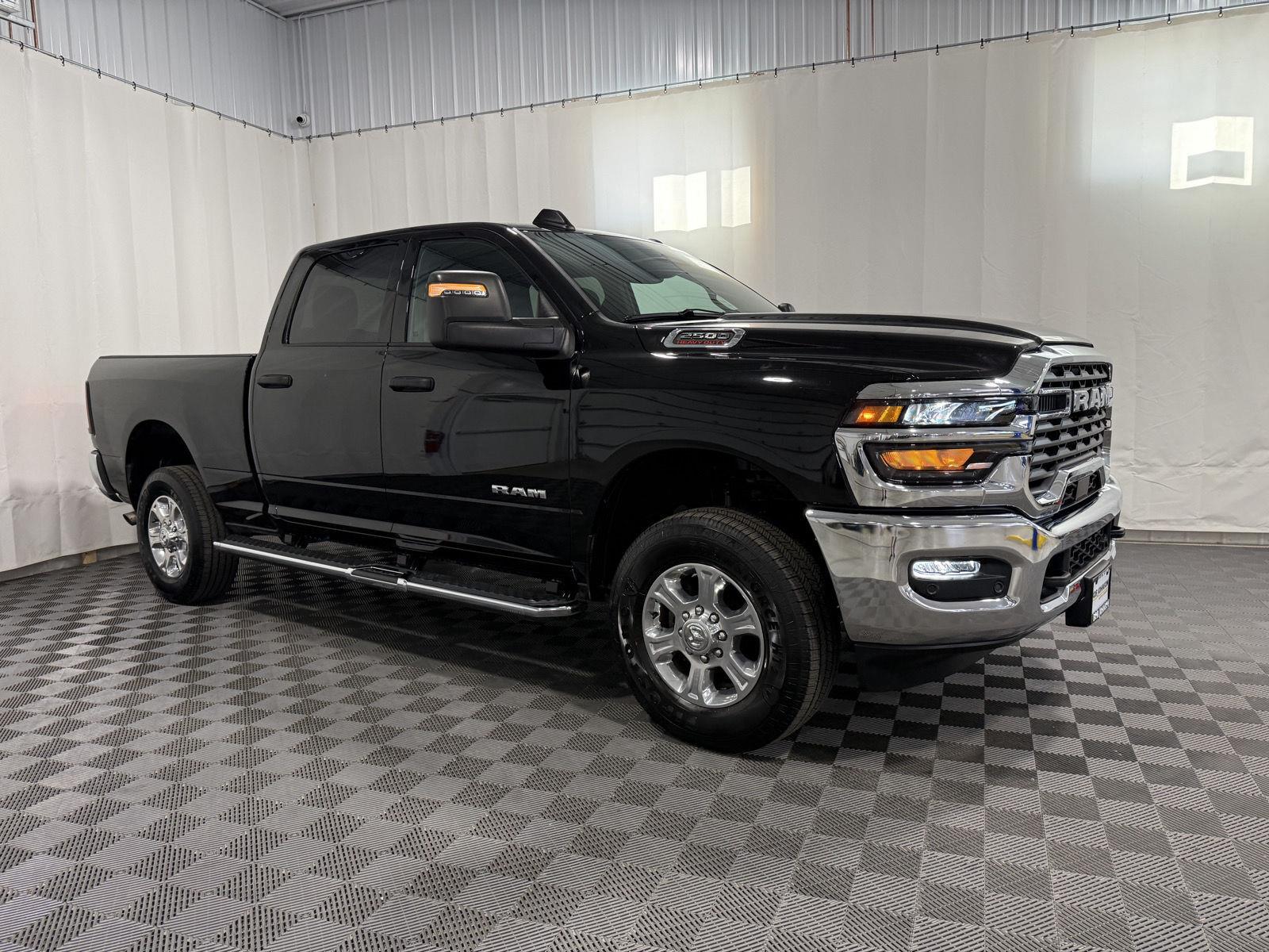 2026 RAM 2500 Big Horn Crew Cab 4WD
